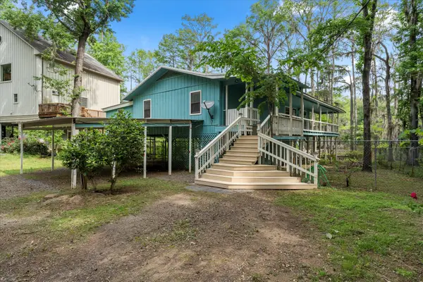 230 W Sesame Street, Karnack, TX 75661