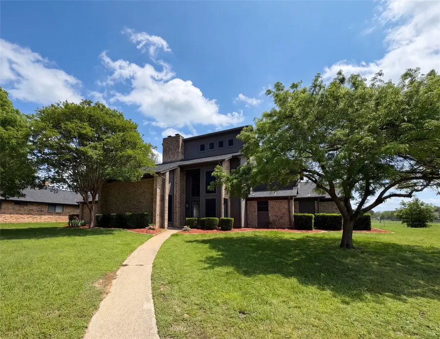 404 Laurel Trail N, Terrell, TX 75160 - #2