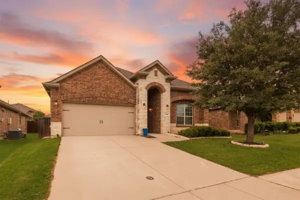 1305 Cheyenne Drive, Aubrey, TX 76227