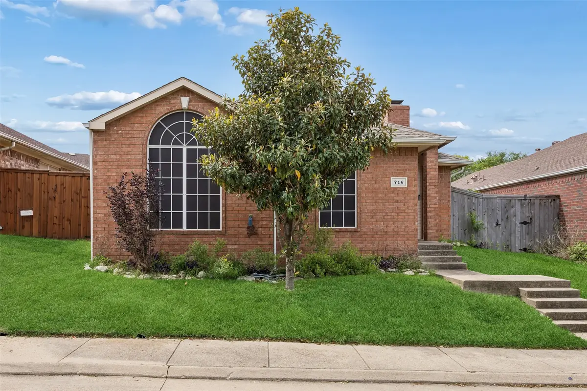 716 Ashbrook Drive, Desoto, TX 75115 - #1