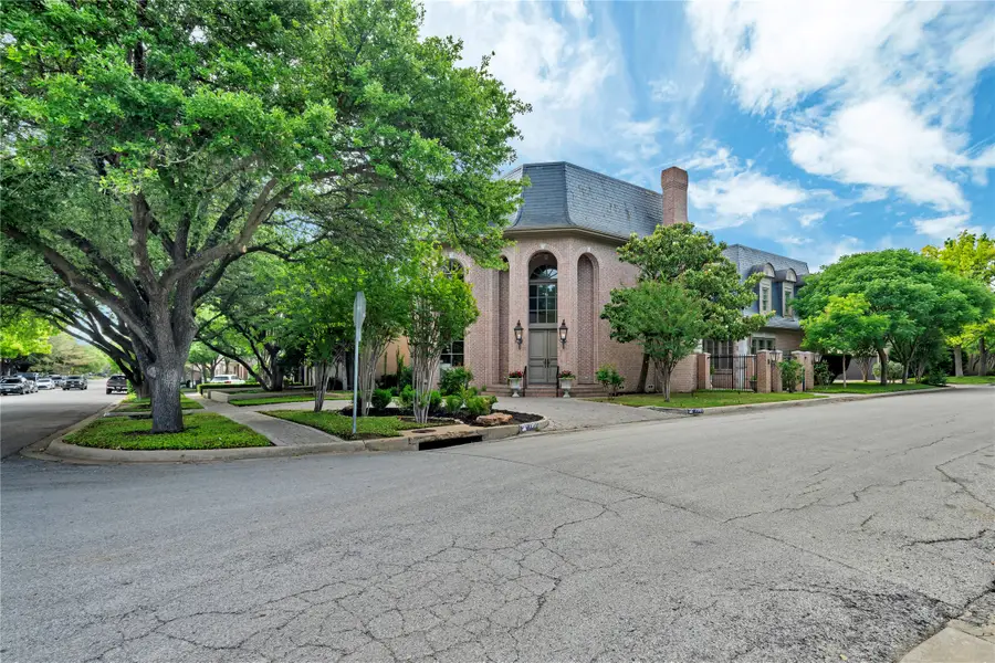 4733 Harley Avenue, Fort Worth, TX 76107 - #2