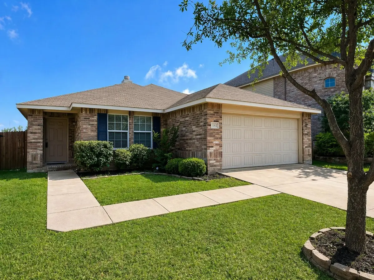 1312 Amazon Drive, Justin Roanoke, TX 76247 - #1