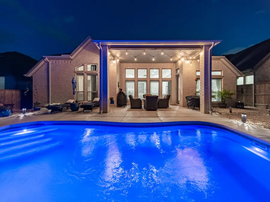 3917 Redbud Drive, Aubrey, TX 76227 - #3