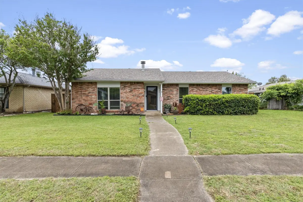 5044 Shannon Drive, The Colony, TX 75056 - #1