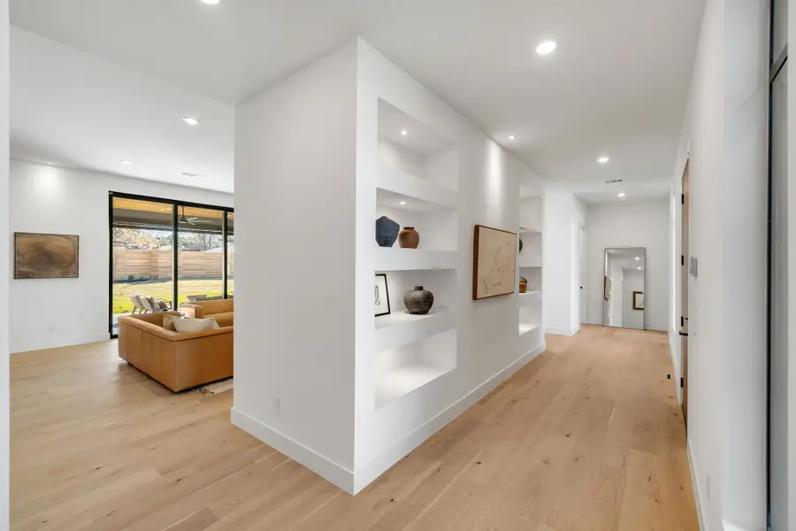 3832 Blue Trace Lane, Farmers Branch, TX 75244 - #2