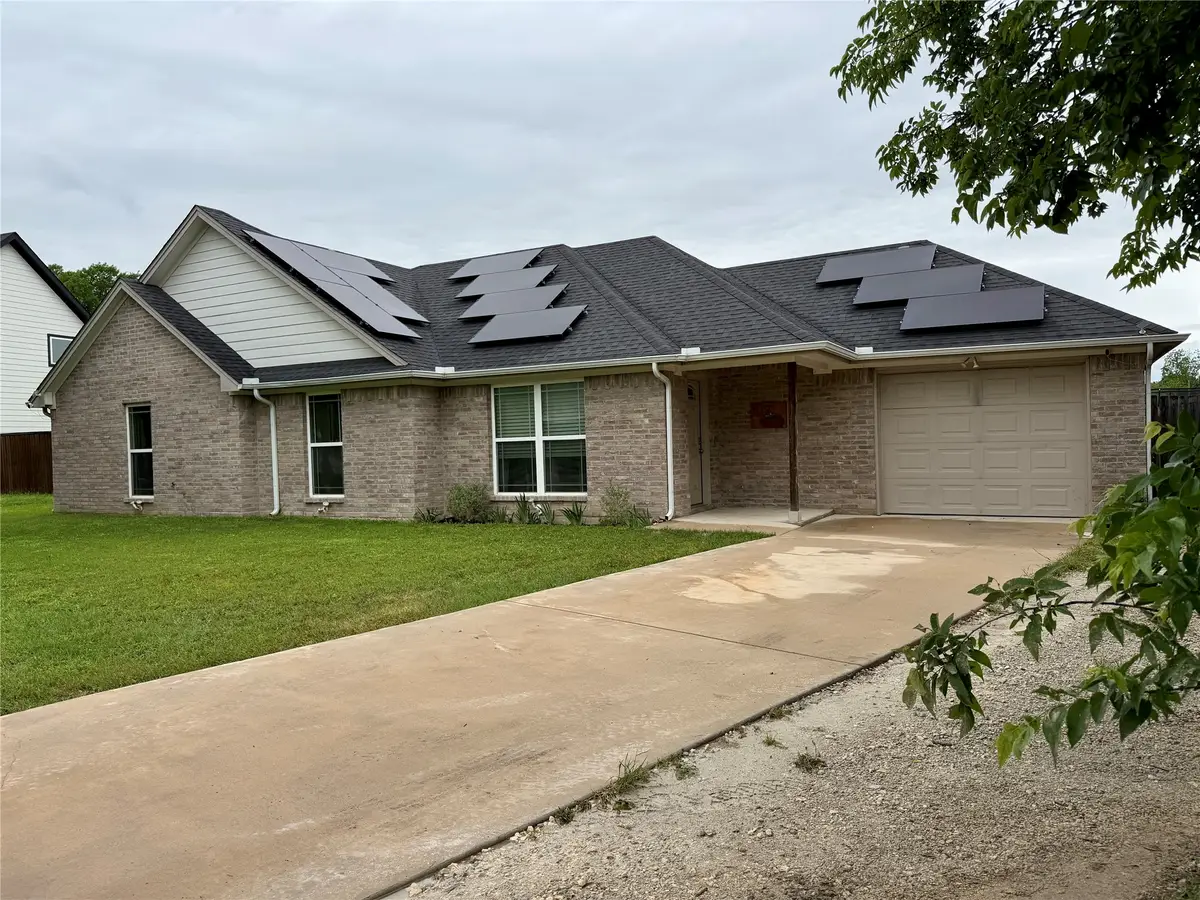 619 Mansfield Road, Cleburne, TX 76031 - #1