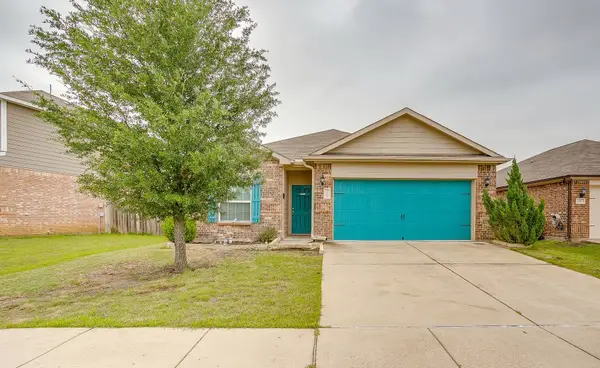 136 Kennedy Drive, Venus, TX 76084