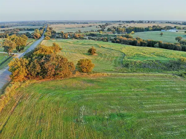 434 Four Corners Road, West, TX 76691