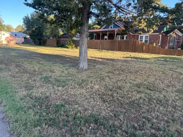 901 Oak Avenue, Dalhart, TX 79022 - #3