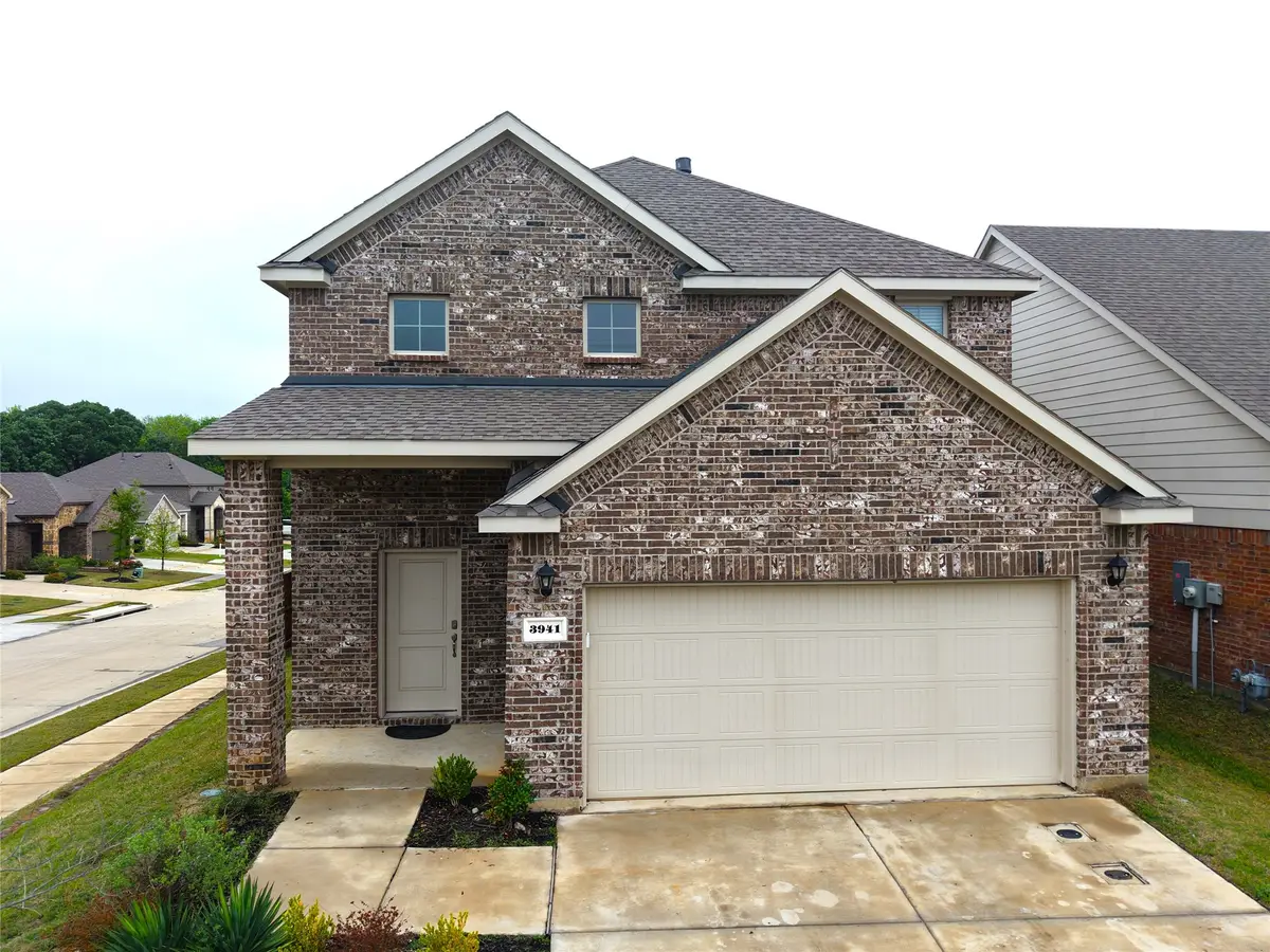 3941 Oak Creek Circle, Denison, TX 75020 - #1