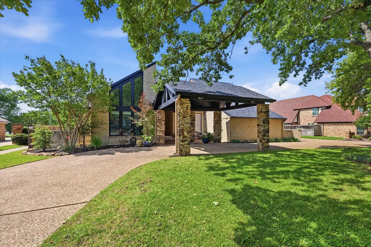 301 Chapelwood Drive, Colleyville, TX 76034 - #1