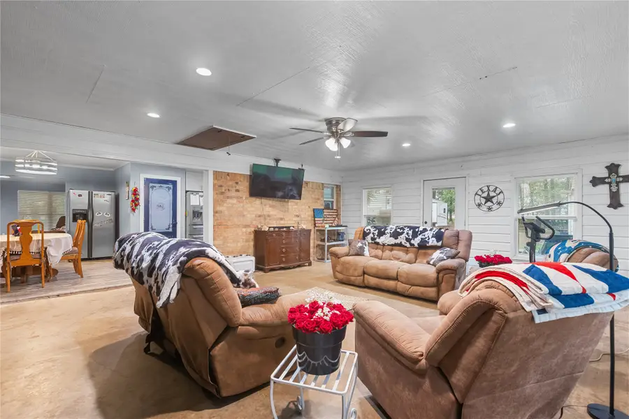 454 County Road 1485, Bogata, TX 75417 - #3