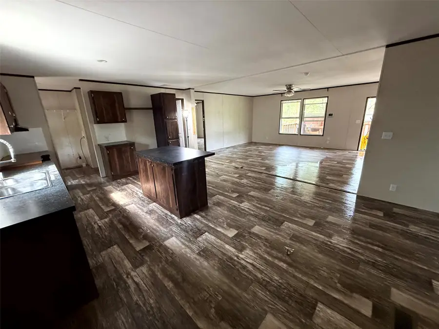 106 Summers Circle, Azle, TX 76020 - #3