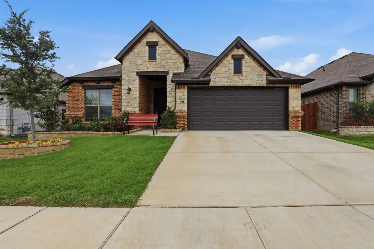 908 Misty Lane, Cleburne, TX 76033 - #1