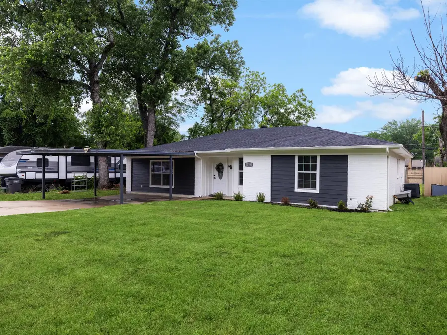 5217 Nell Street, Fort Worth, TX 76119 - #3