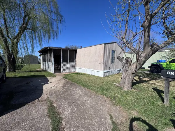 115 Valerie Lane, Knollwood, TX 75092