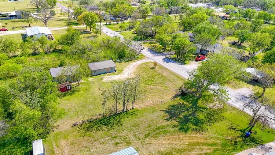 708 S Kerr Street, Blooming Grove, TX 76626 - #3