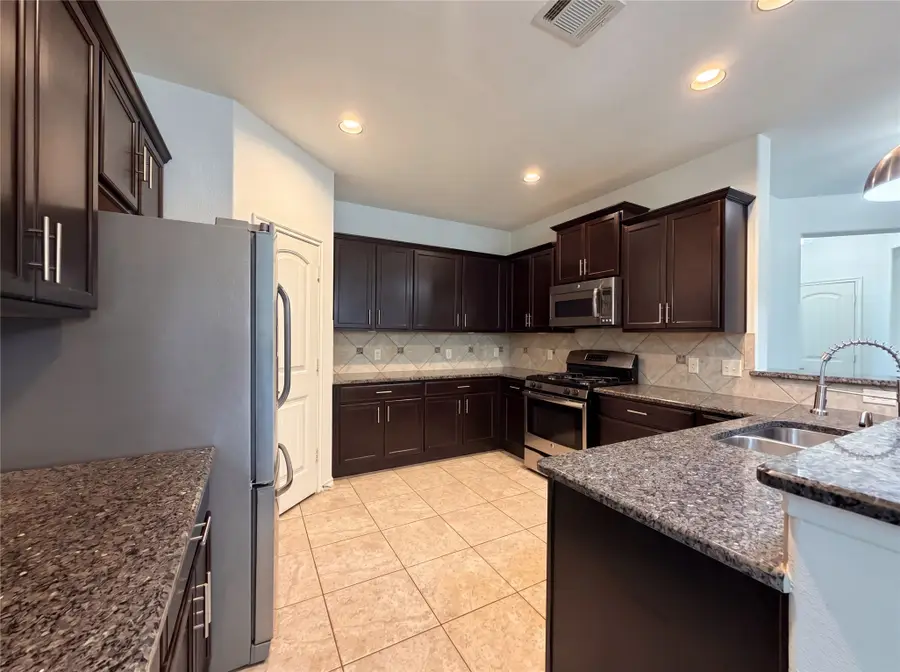 9904 Pronghorn Road, McKinney, TX 75071 - #2