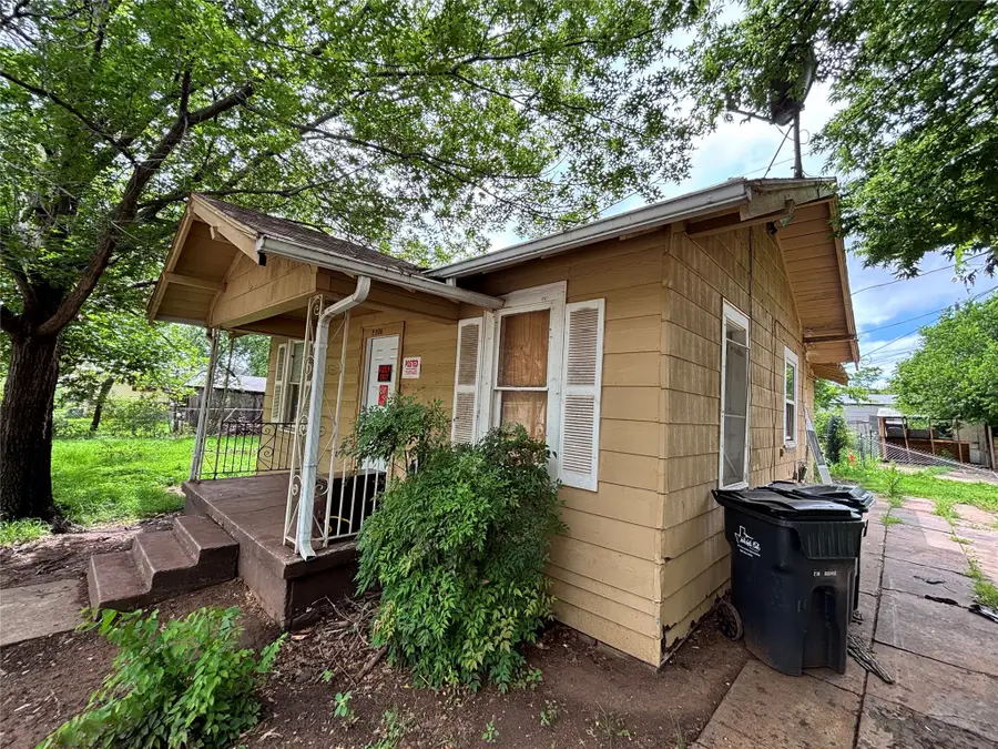 2006 Giddings Street, Wichita Falls, TX 76309 - #2