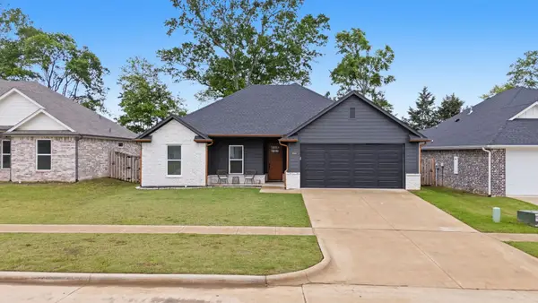 1804 Josh Drive, Whitehouse, TX 75791