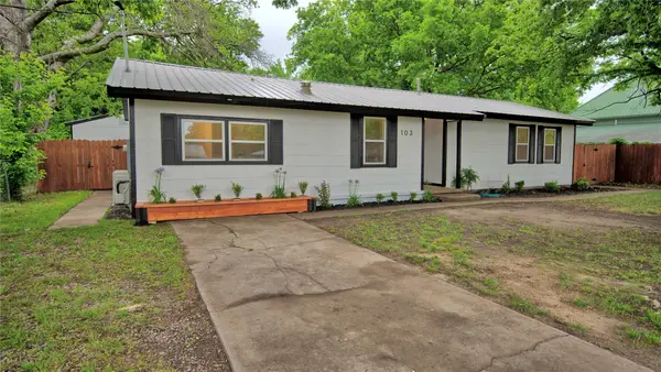103 Phillips Street, St Jo, TX 76265