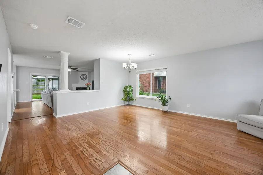 5325 Chessie Circle, Haltom City, TX 76137 - #2