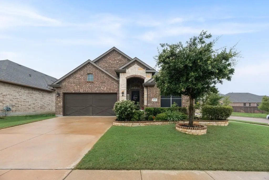 8116 Glenn Day Drive, Arlington, TX 76002 - #1