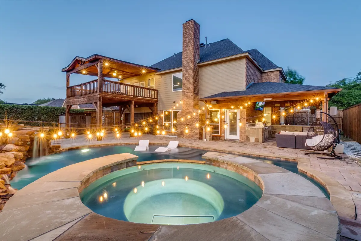 4009 Crestwood Drive, Carrollton, TX 75007 - #1