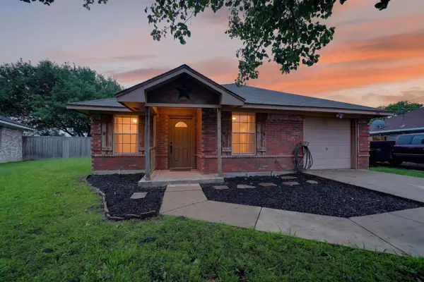 308 Fox Run, Crandall, TX 75114