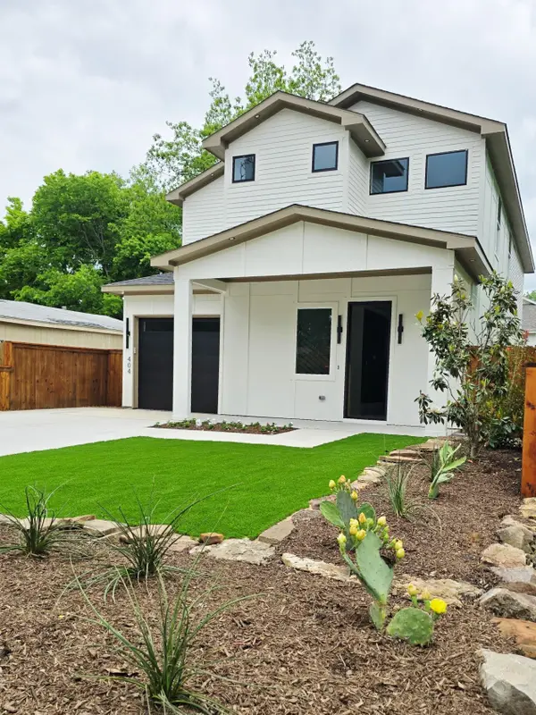 404 Pecan Drive, Dallas, TX 75203