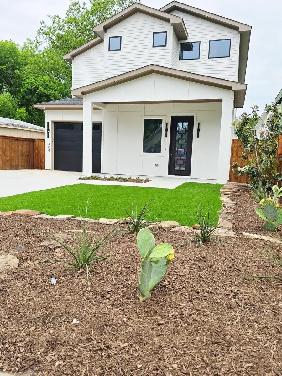 404 Pecan Drive, Dallas, TX 75203 - #2