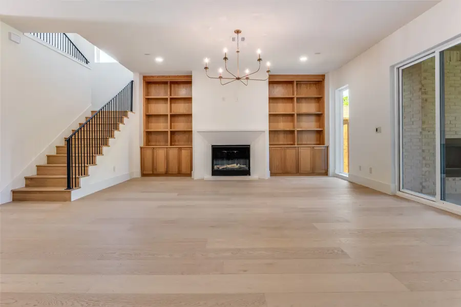4207 Bonham Street, Dallas, TX 75229 - #2