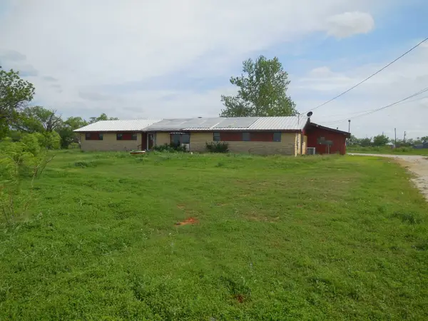 1809 E Elliott Street, Breckenridge, TX 76424