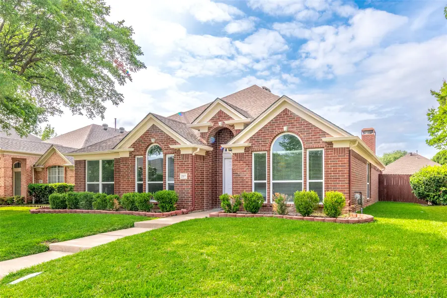 207 Meredith Court, Irving, TX 75063 - #2