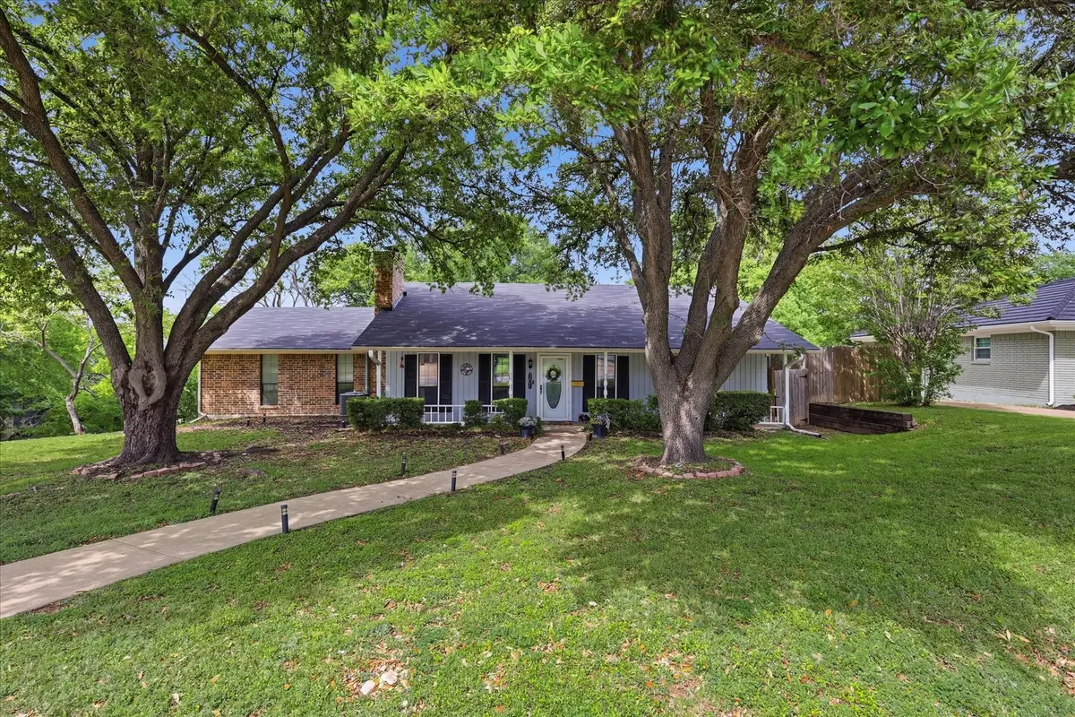 701 Raintree Road, Fort Worth, TX 76103 - #1