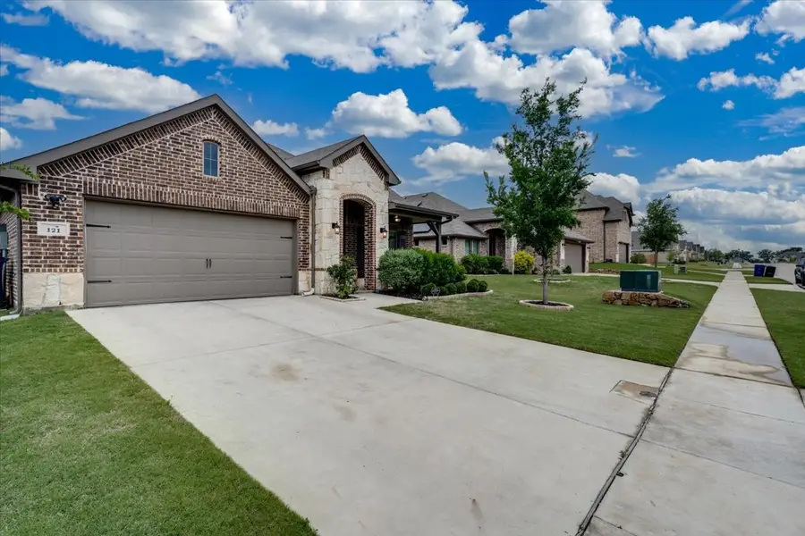 121 Rosemary Drive, Azle, TX 76020 - #3