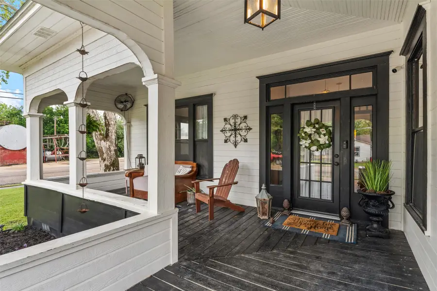 201 W Pecan Street, West, TX 76691 - #2