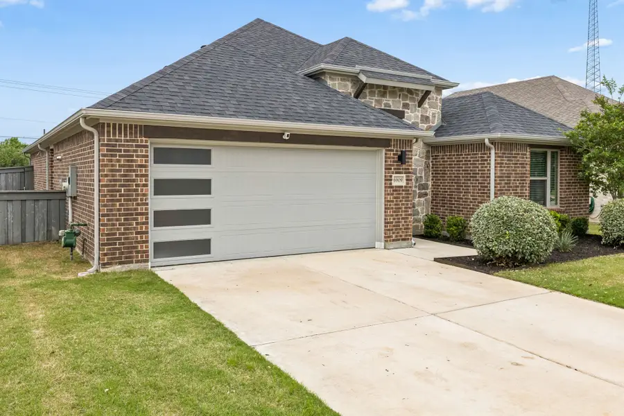 6909 Lilac Drive, Venus, TX 76084 - #2