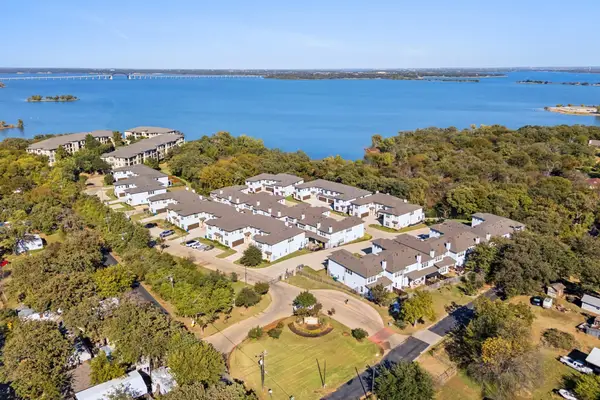 452 Waters Edge Drive #824, Hickory Creek, TX 75065