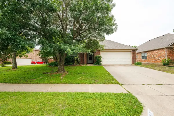 502 Reindeer Drive, Midlothian, TX 76065