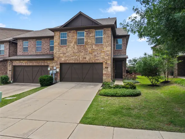 406 Hamilton Street, Lewisville, TX 75067