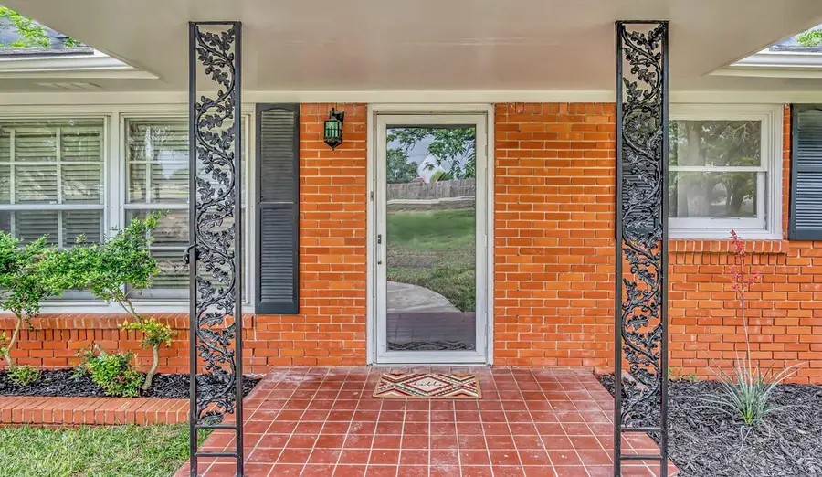 311 E Newland, Robinson, TX 76712 - #3