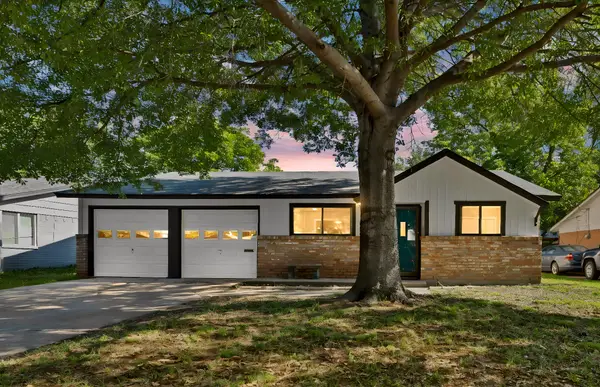 3205 Mccollum Street, Irving, TX 75061