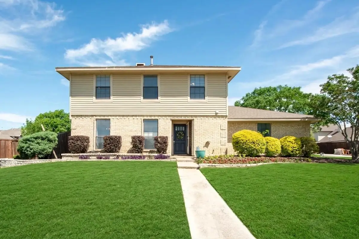 2621 Carmel Circle, Carrollton, TX 75006 - #1