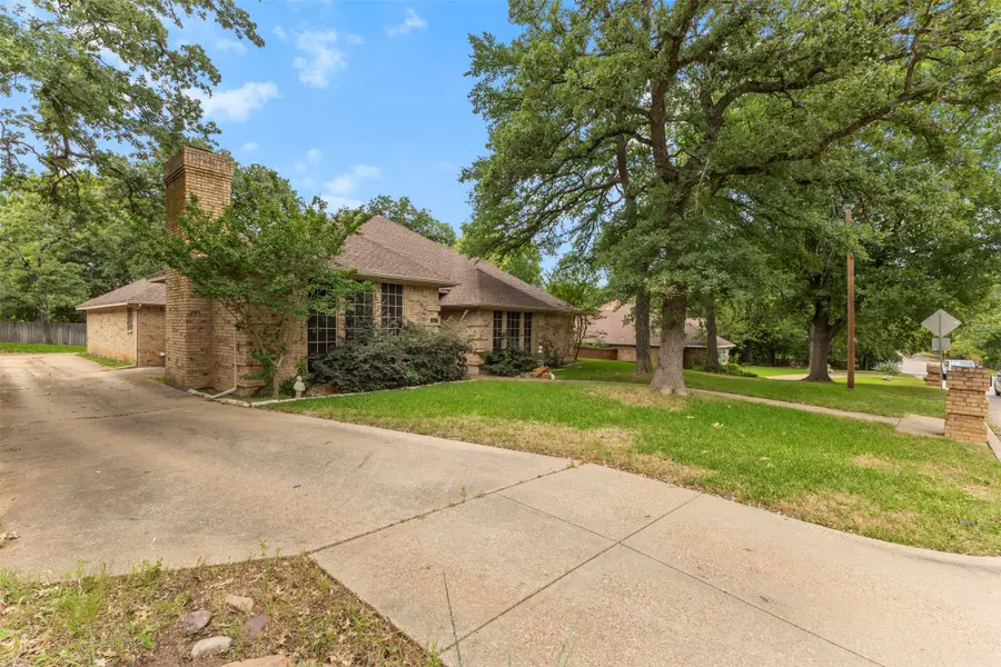 821 Red Oak Drive, Mansfield, TX 76063 - #2