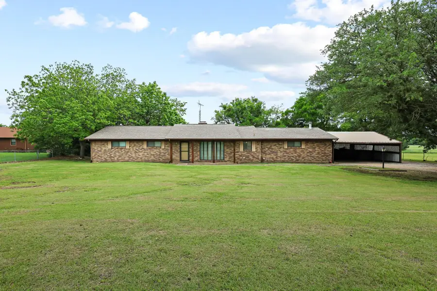 506 Fm 816, Wolfe City, TX 75496 - #2