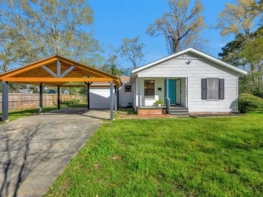 1402 Murphy Avenue, Lufkin, TX 75904 - #1