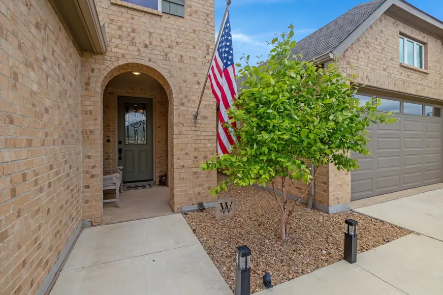9812 Stonefield Way, Denton, TX 76207 - #2