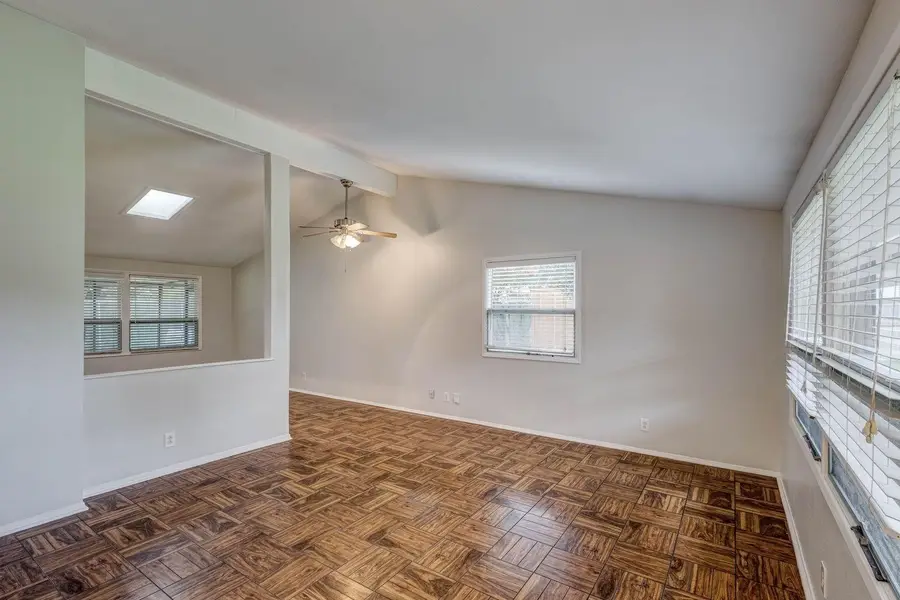 825 Brentwood Lane, Richardson, TX 75080 - #2