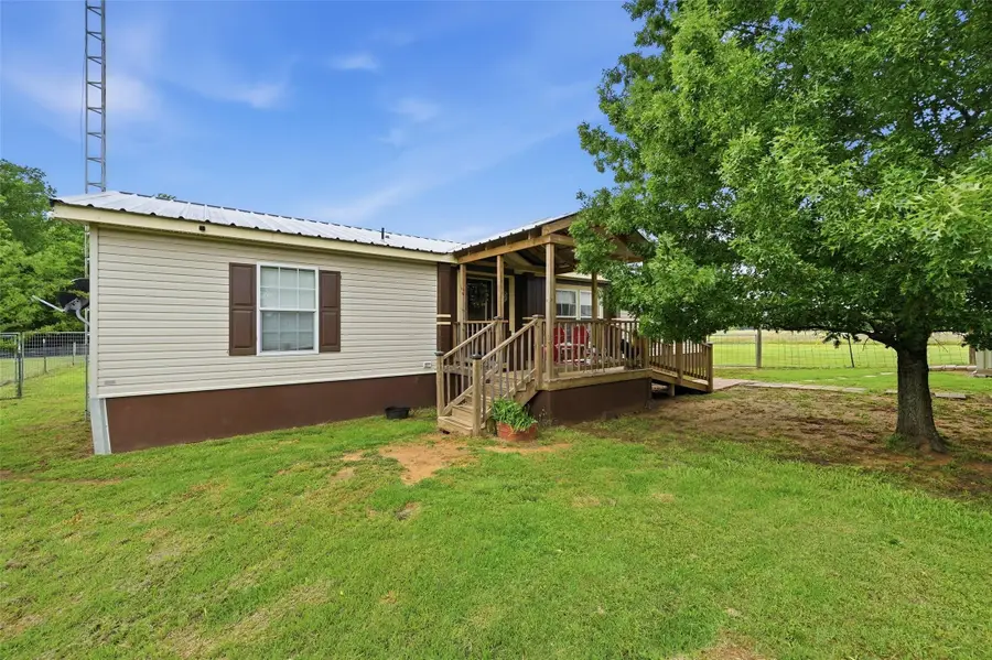 3517 Sandusky Road, Whitesboro, TX 76273 - #3